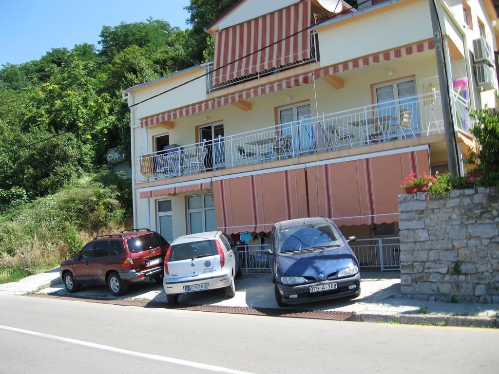 טיווט Apartments Olga מראה חיצוני תמונה